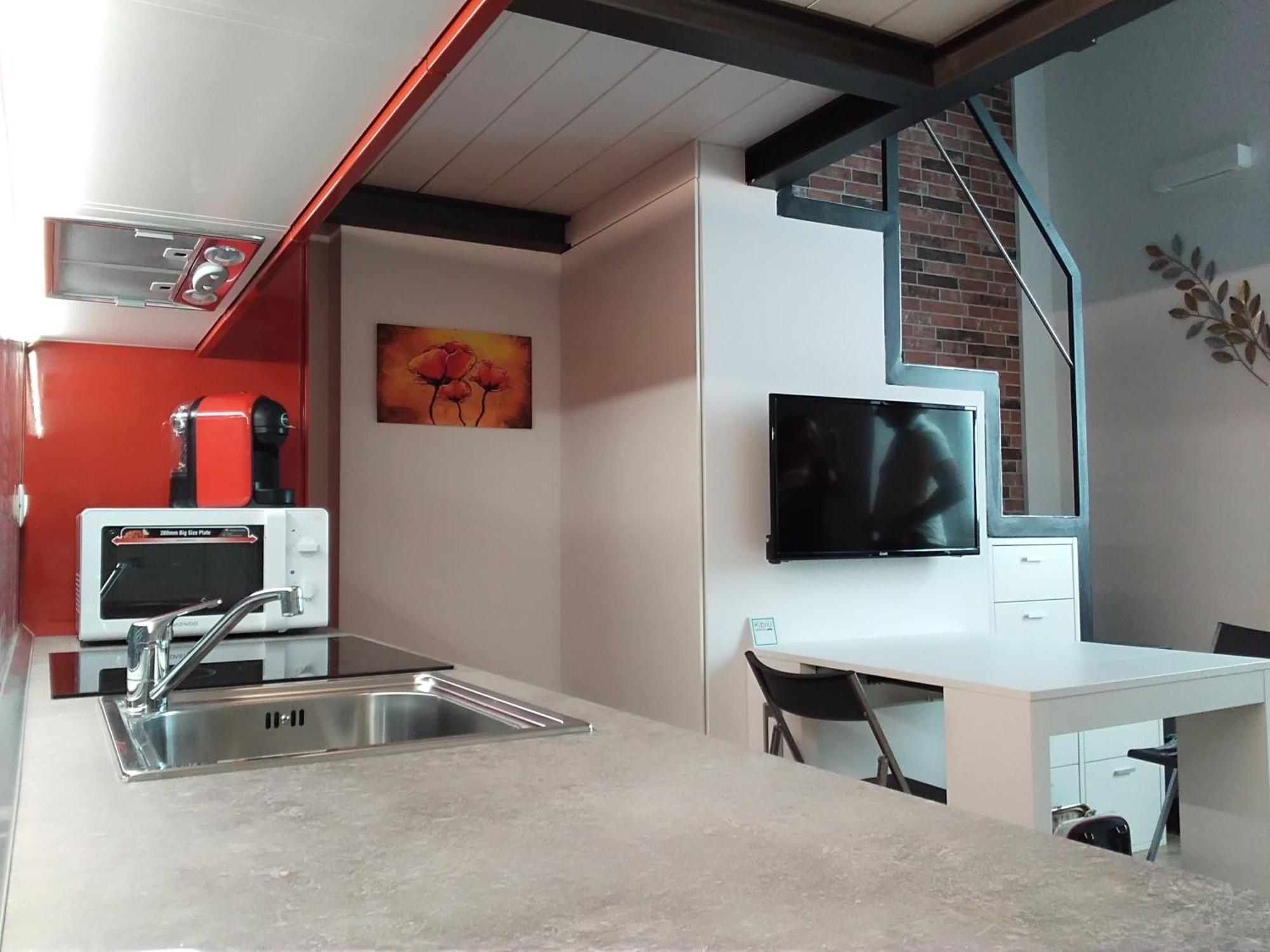 Kibilu - Luxury Near Bocconi - Centre Apartamento